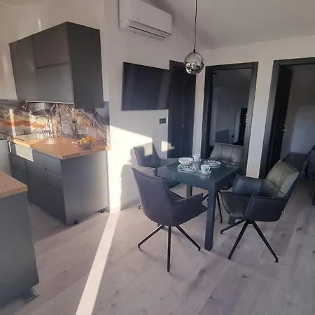 Apartman Innova Travelvir - Salt And Sun *