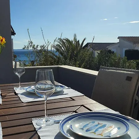 Salt And Sun Lejlighed Vir