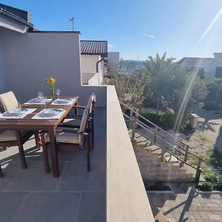 Appartement Salt And Sun Vir